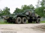 KrAZ 255 B1 als Tr�gerfahrzeug f�r das Bugsierboot BMK-T - NVA, DDR - fotografiert am 05.08.2011 zum Milit�rfahrzeugtreffen in Zeithain (Lustlager Zeithain) - Copyright @ Ralf Christian Kunkel 

