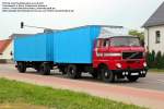 IFA W 50 L/MK Möbelkofferzug - Hersteller (Fahrgestell): VEB IFA-Automobilwerk Ludwigsfelde , DDR - fotografiert zum Oldtimer-Treffen am Nutzfahrzeugmuseum Hartmannsdorf am 01.05.2014 - Copyright