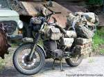 MZ ETZ 250 A - Armeekrad der NVA, flecktarn (in der Form selbst gefertigt) - fotografiert am 23.05.2009 beim Milit�rfahrzeug-Treffen, St.