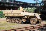 OT-810 - OT = Obreneny transporter(gepanzerter Mannschaftstransporter) -  tschechisches Nachkriegs-Halbkettenfahrzeug auf Basis des Sd.Kfz.